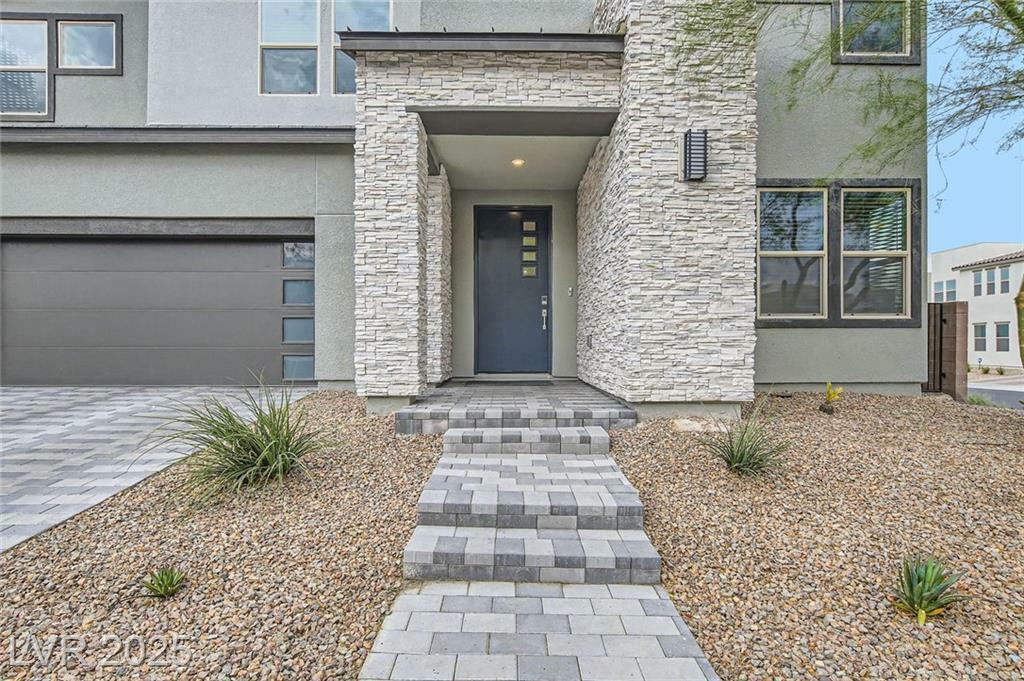 Property Photo: 6830 Fallen Rock Street NV 89084