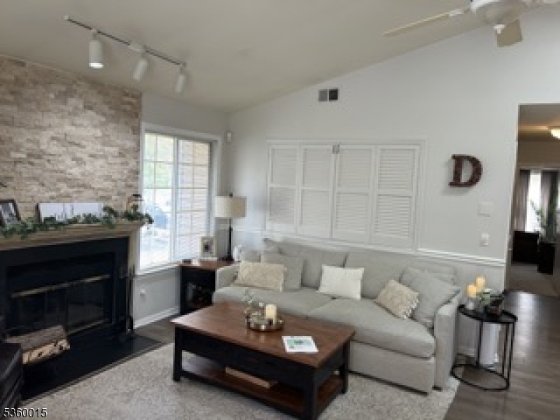 Property Photo: 42 Foxwood Court Condo NJ 07921