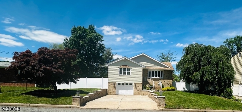 201 Summit Ave  Woodbridge Twp. NJ 08863 photo