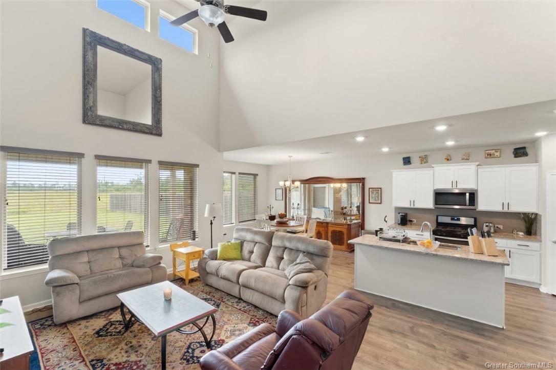 Property Photo:  1653 Reserve Drive  LA 70669 