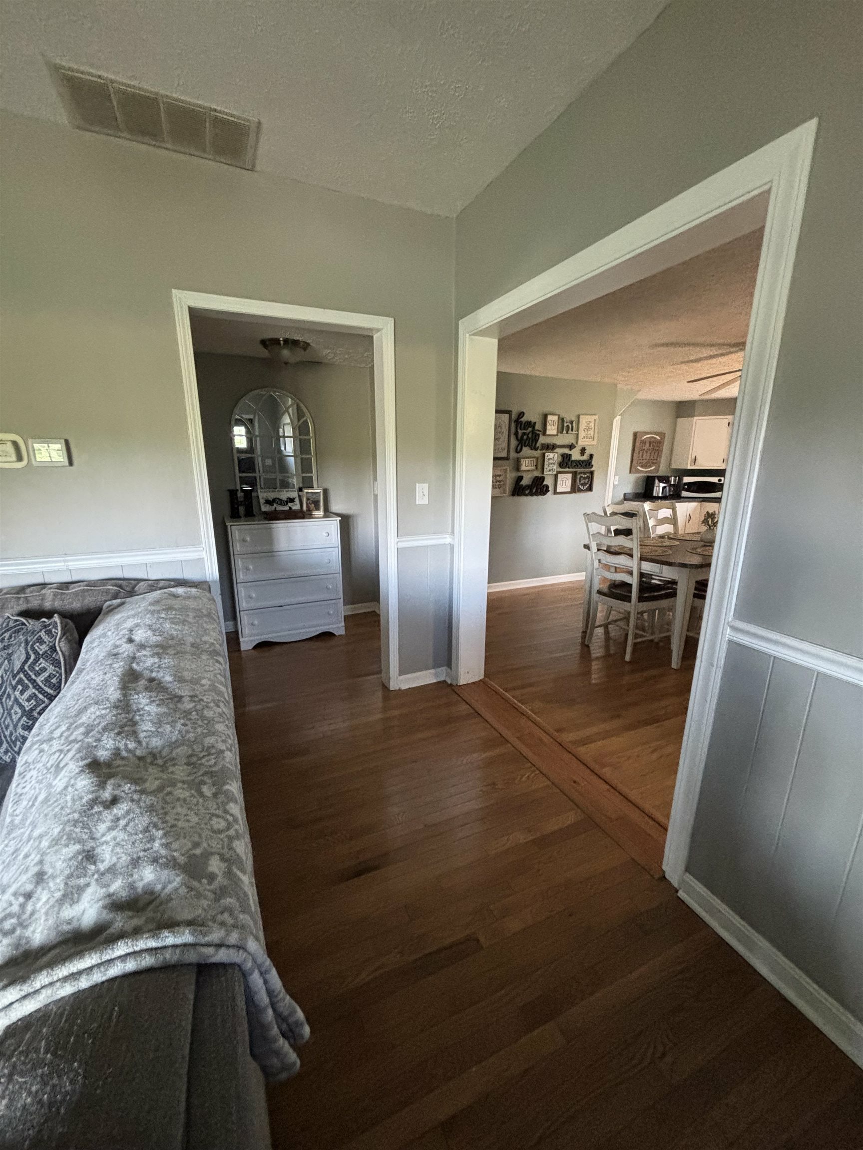 Property Photo: 5649 S Pleasant Valley Road KY 42452