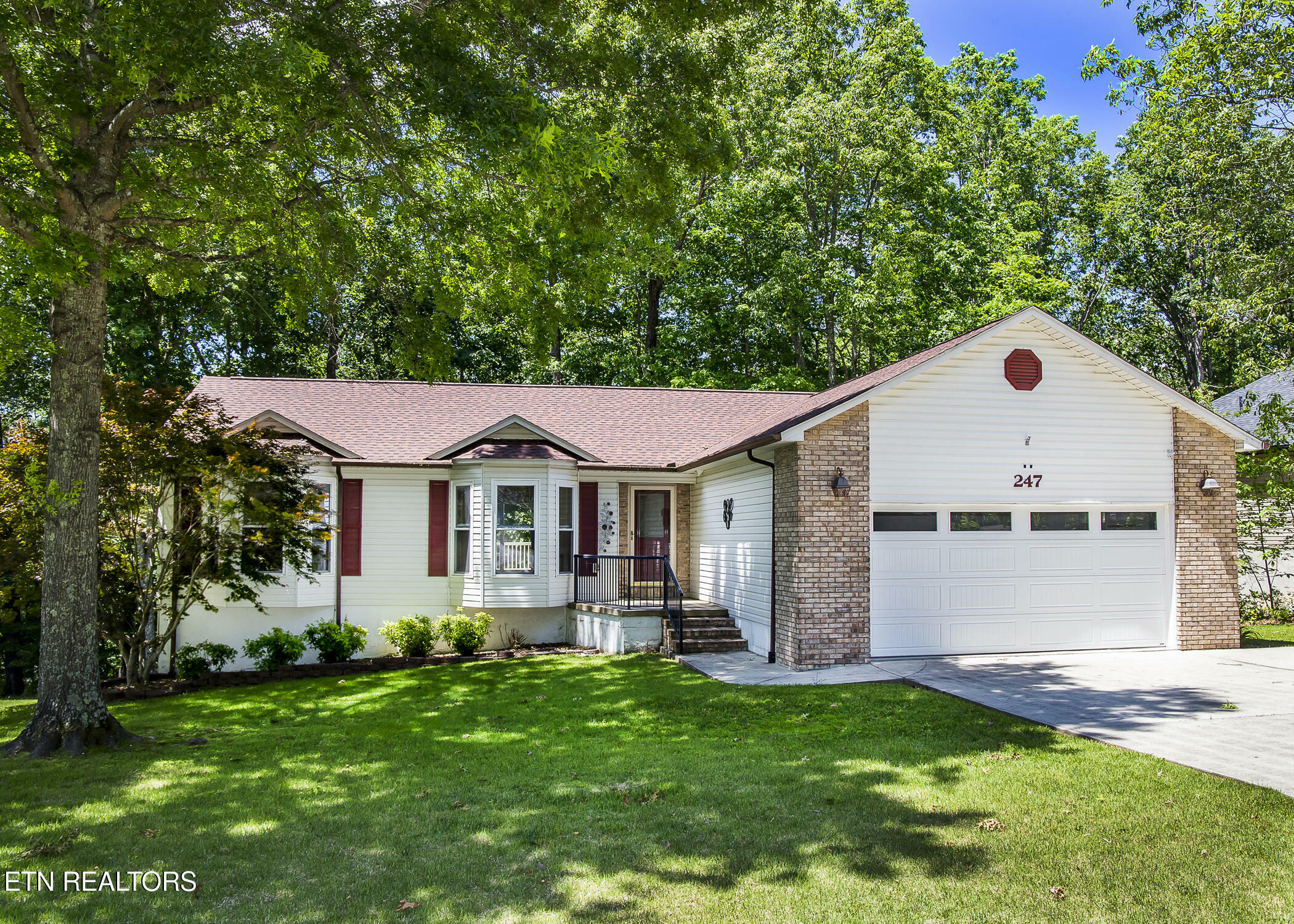 Property Photo: 247 Lakeview Drive TN 38558