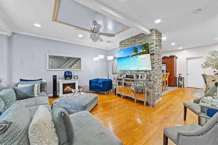 Property Photo:  3632 Willett Avenue  NY 10467 