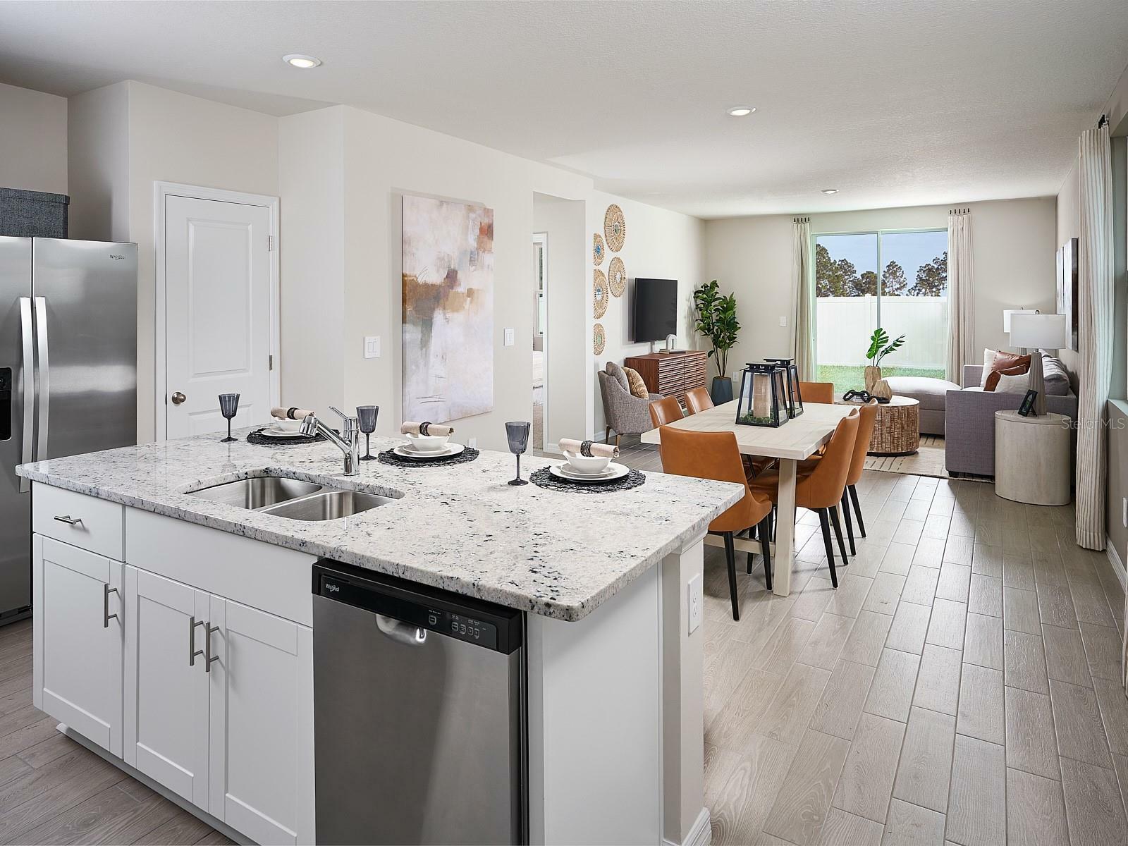 Property Photo: 674 Pennywort Street FL 33850