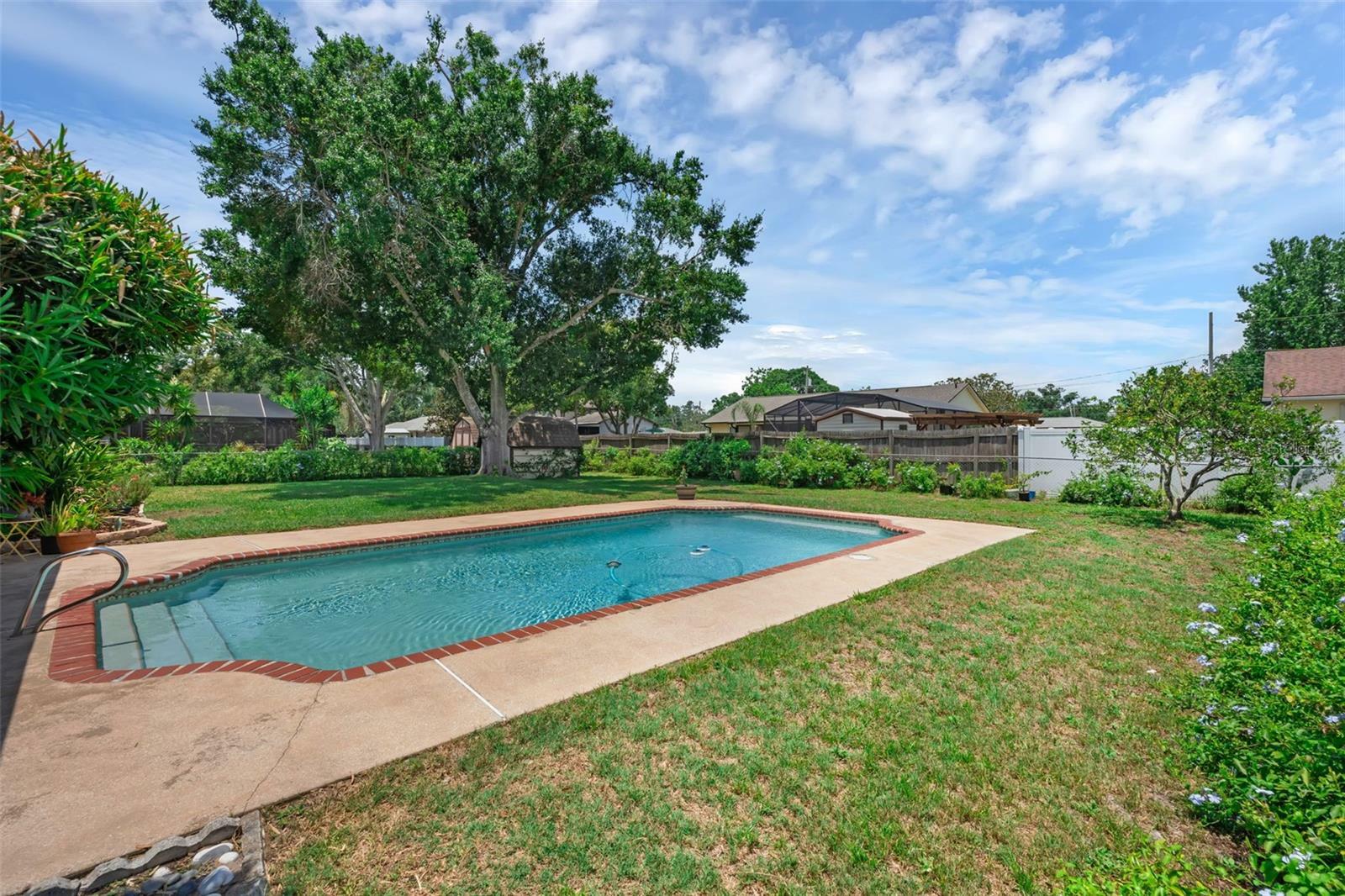 Property Photo: 1830 W Clinton Drive FL 34769