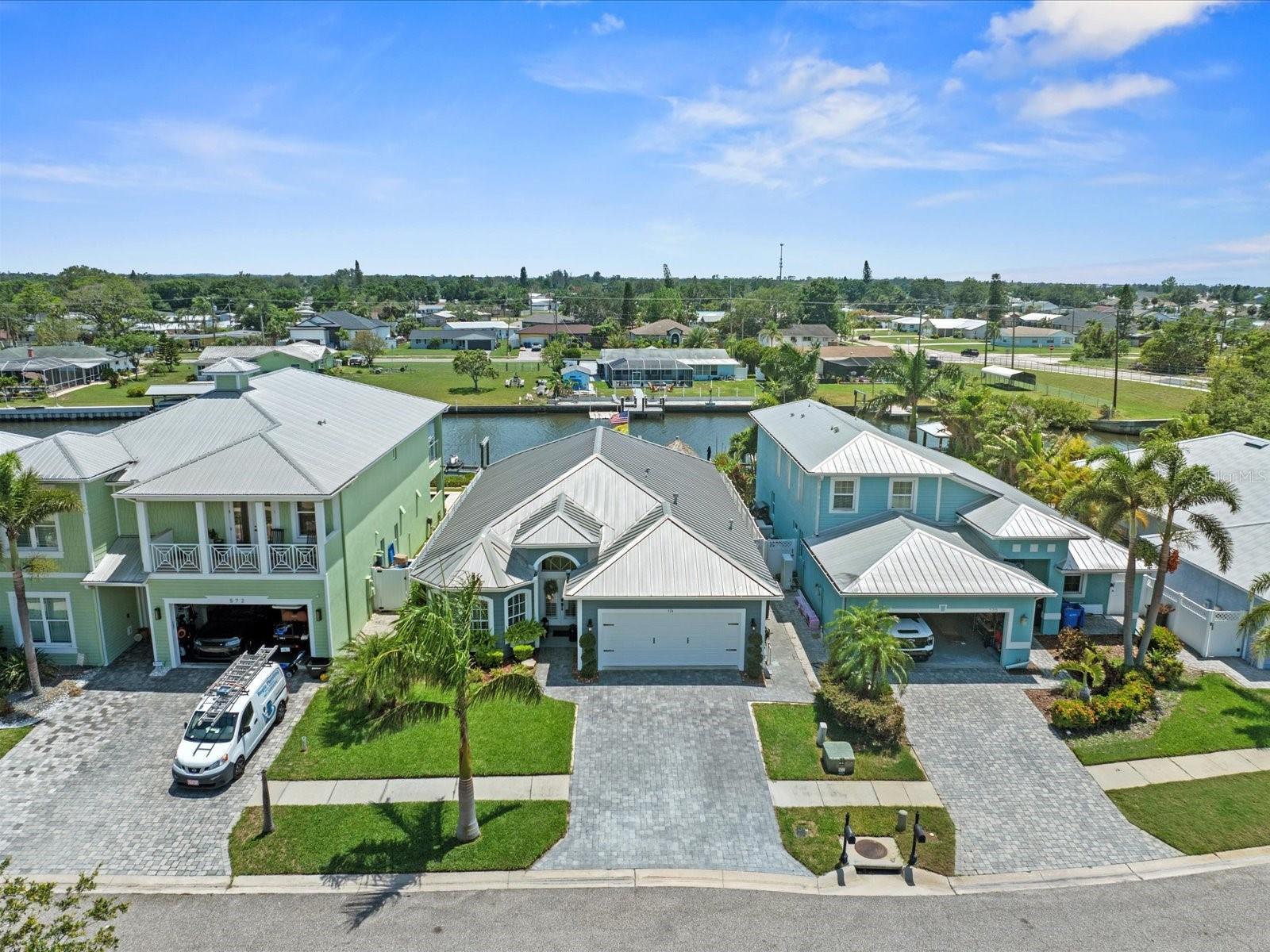 574 Bimini Bay Boulevard  Apollo Beach FL 33572 photo