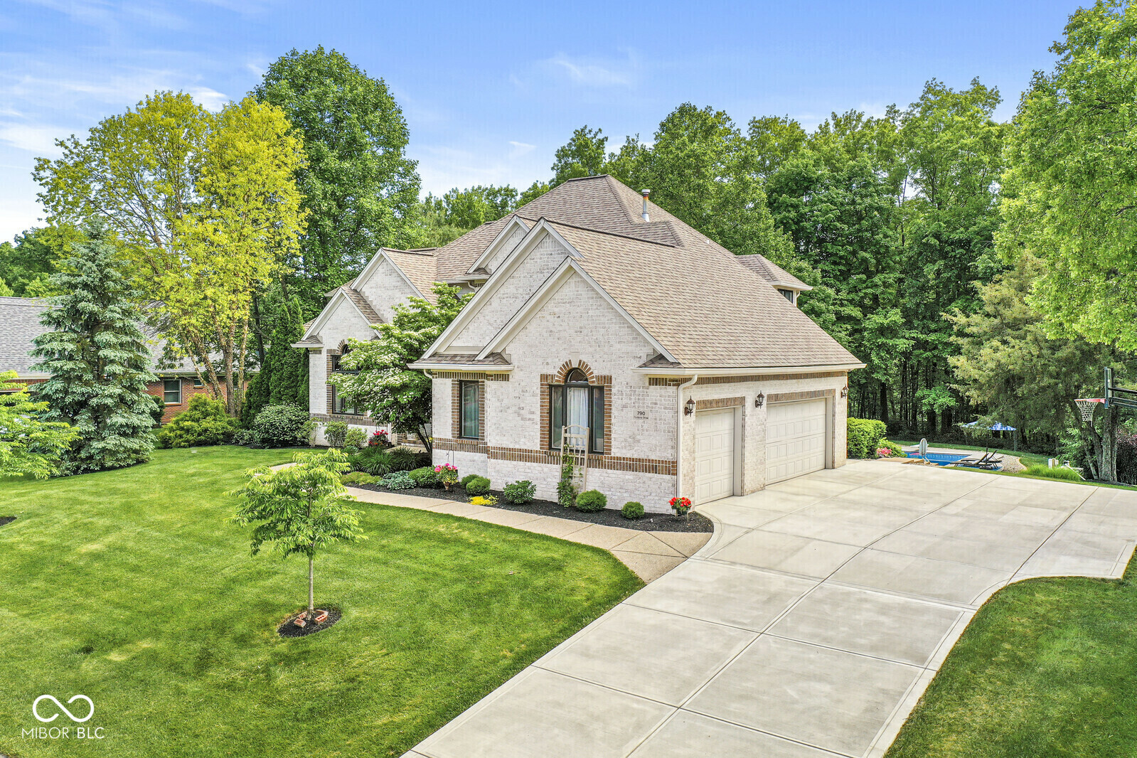 Property Photo:  790 Foxboro Drive  IN 46123 
