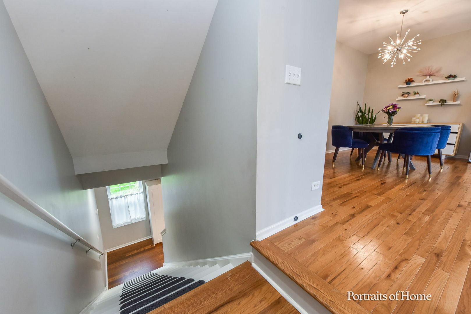 Property Photo: 435 N Commerce Street IL 60504