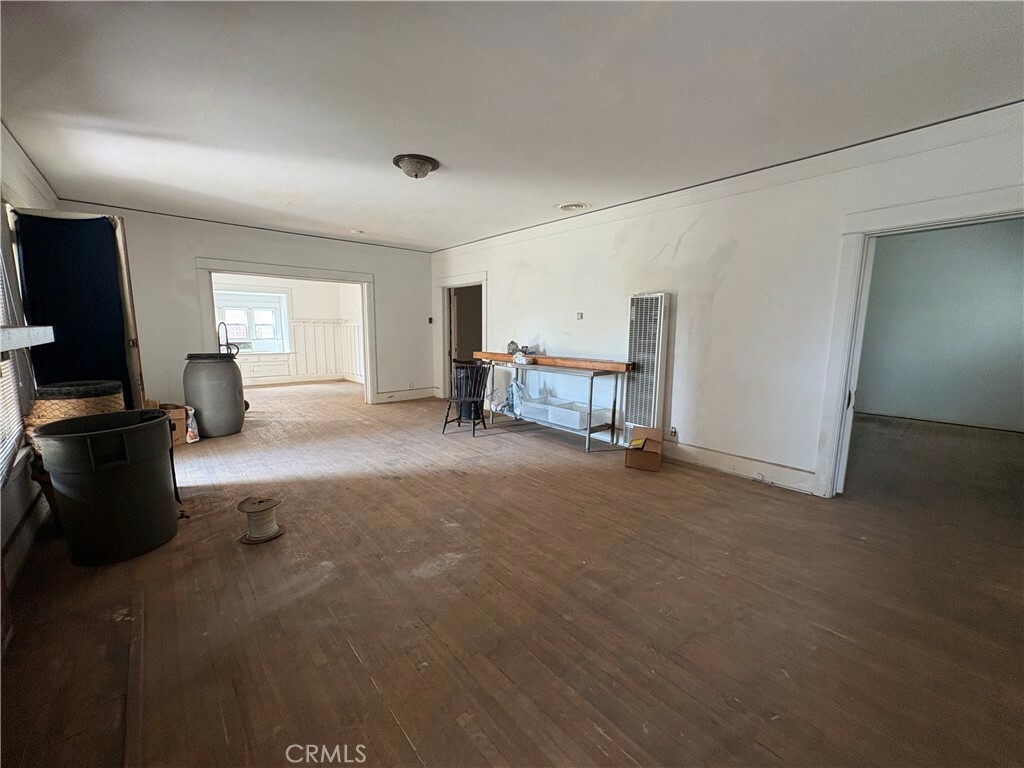 Property Photo: 143 E Avenue 43 CA 90031