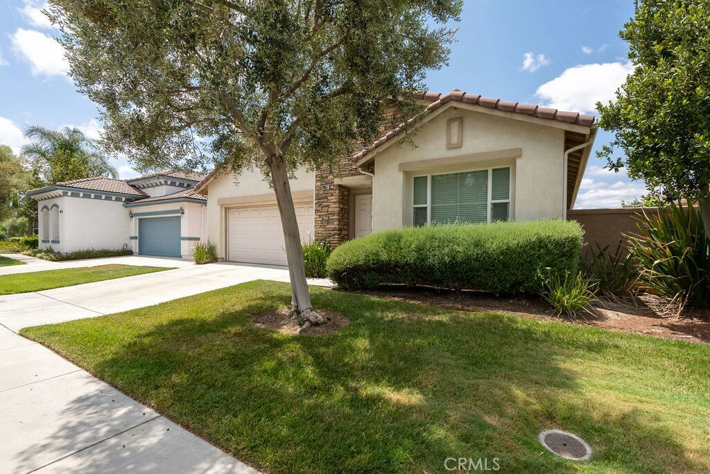 Property Photo:  29557 Warmsprings Drive  CA 92584 