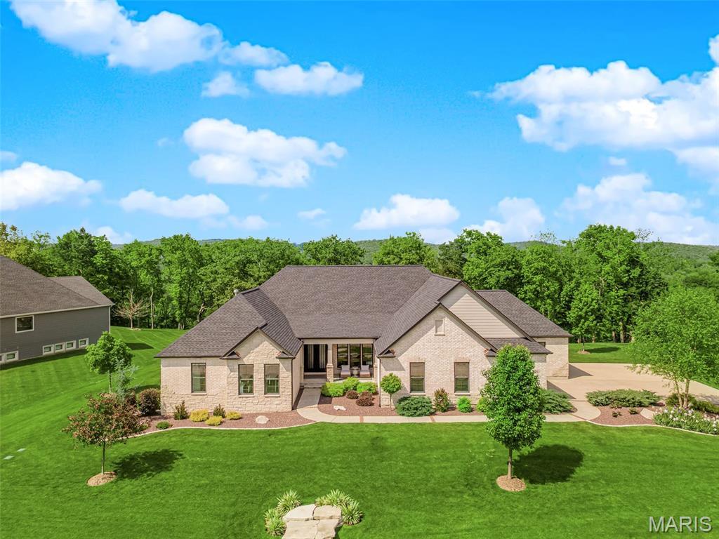 Property Photo: 332 Stonewall Drive MO 63025
