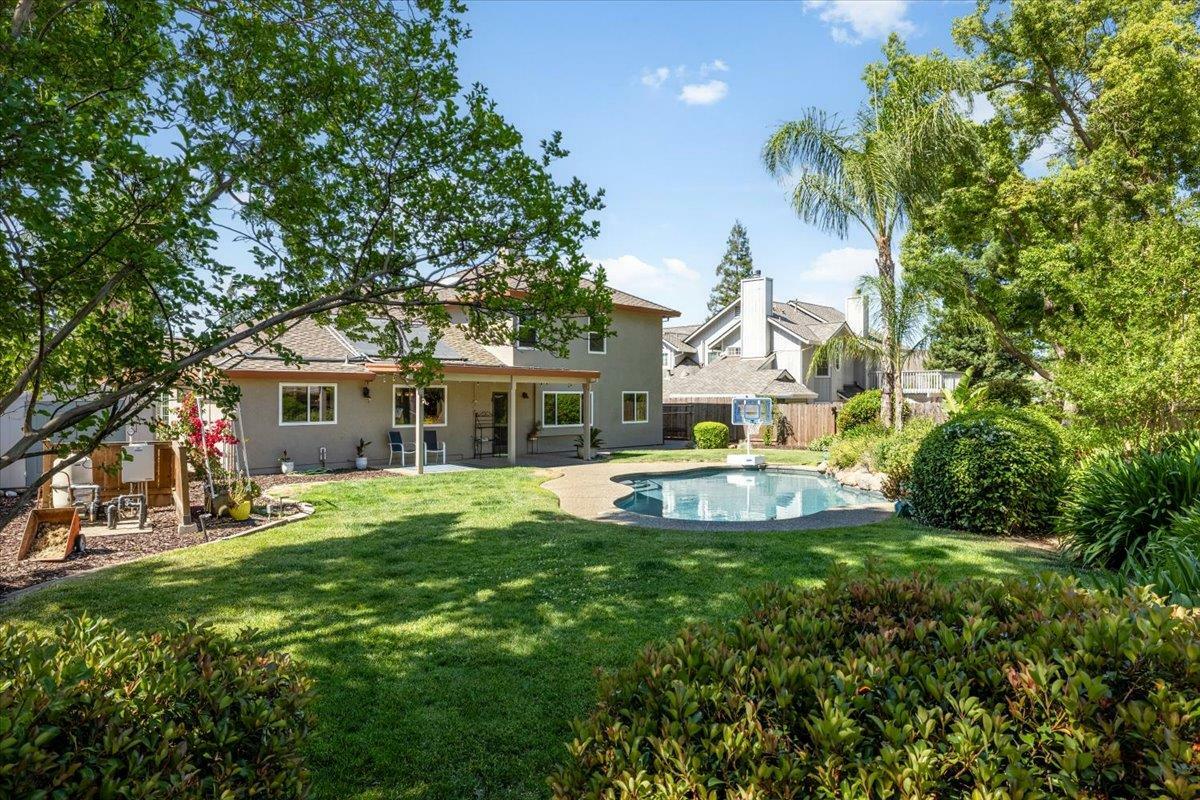 Property Photo:  2323 Thistle Down Drive  CA 95661 