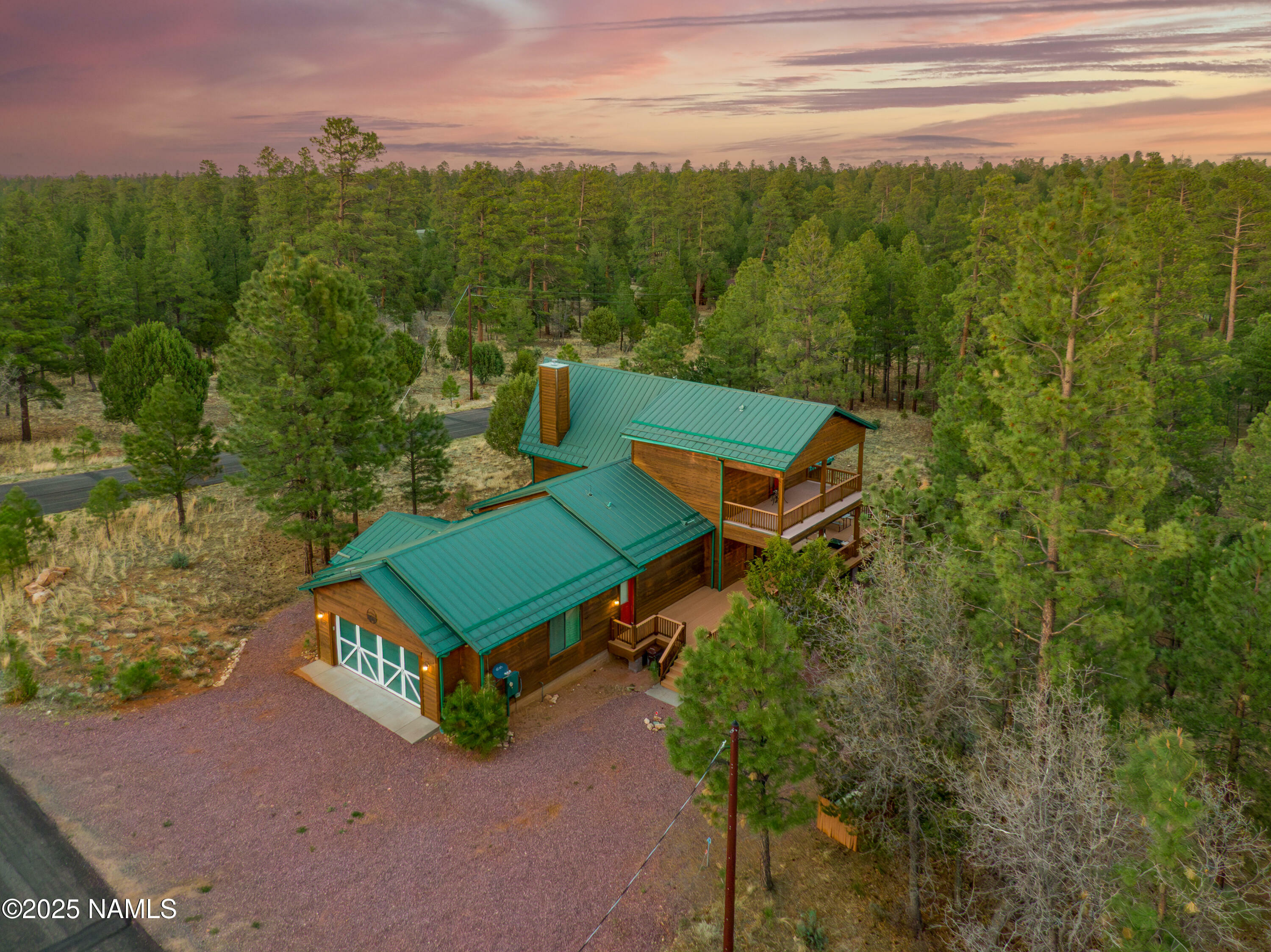 Property Photo: 2689 San Juan Drive AZ 86024