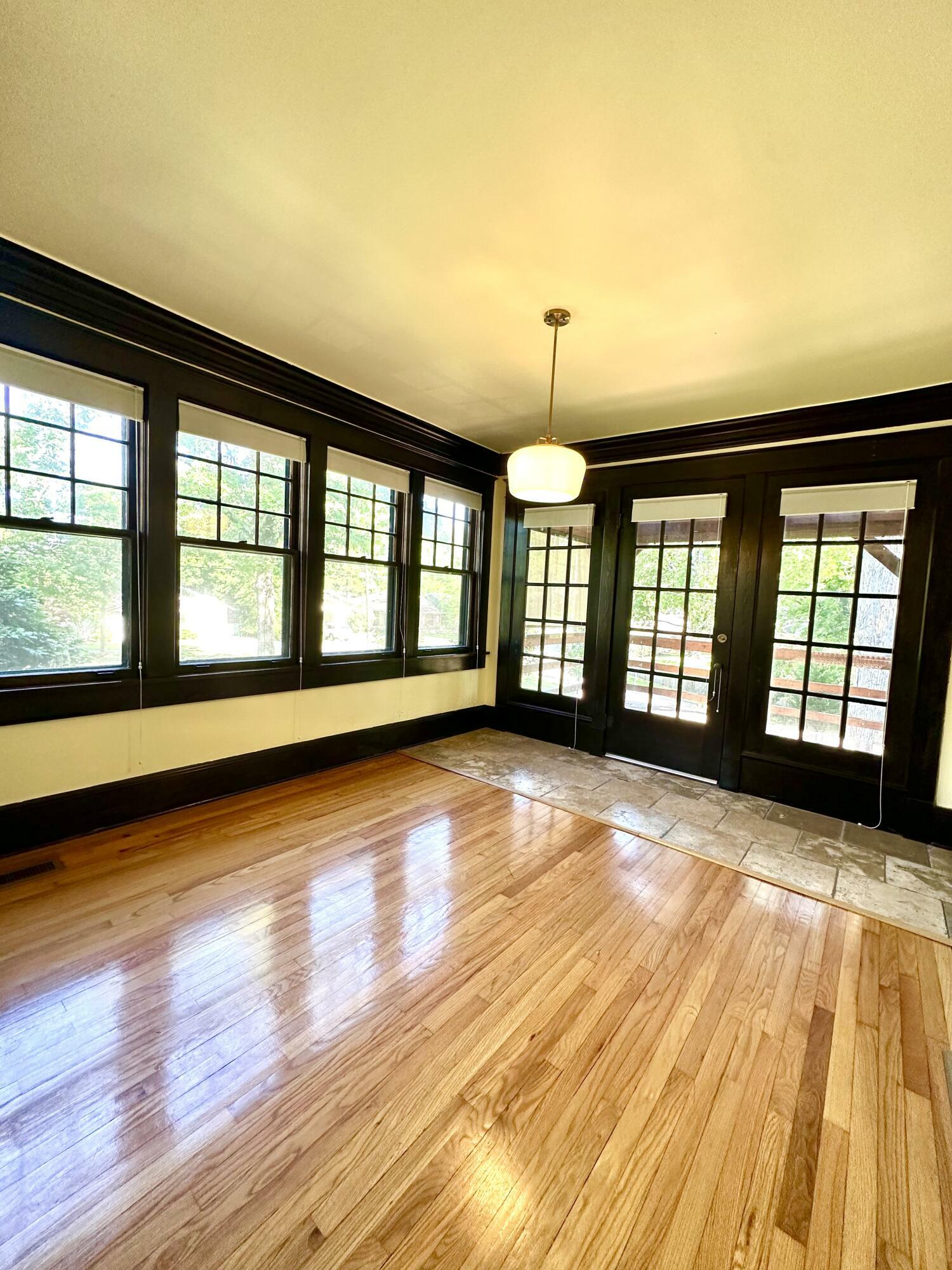 Property Photo: 520 Robins Street MS 38804