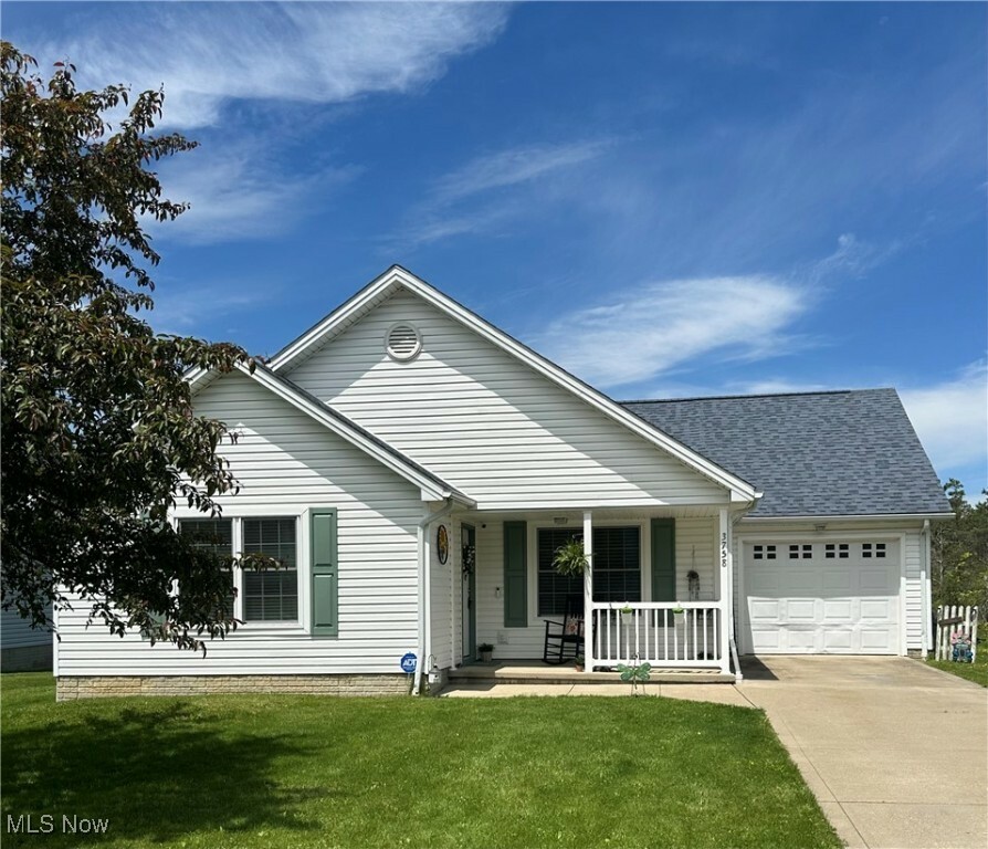 Property Photo: 3758 Choice Court OH 44505