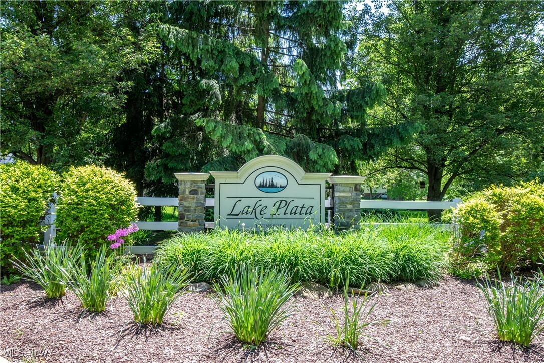 Property Photo: 1300 Bridget Lane OH 44087