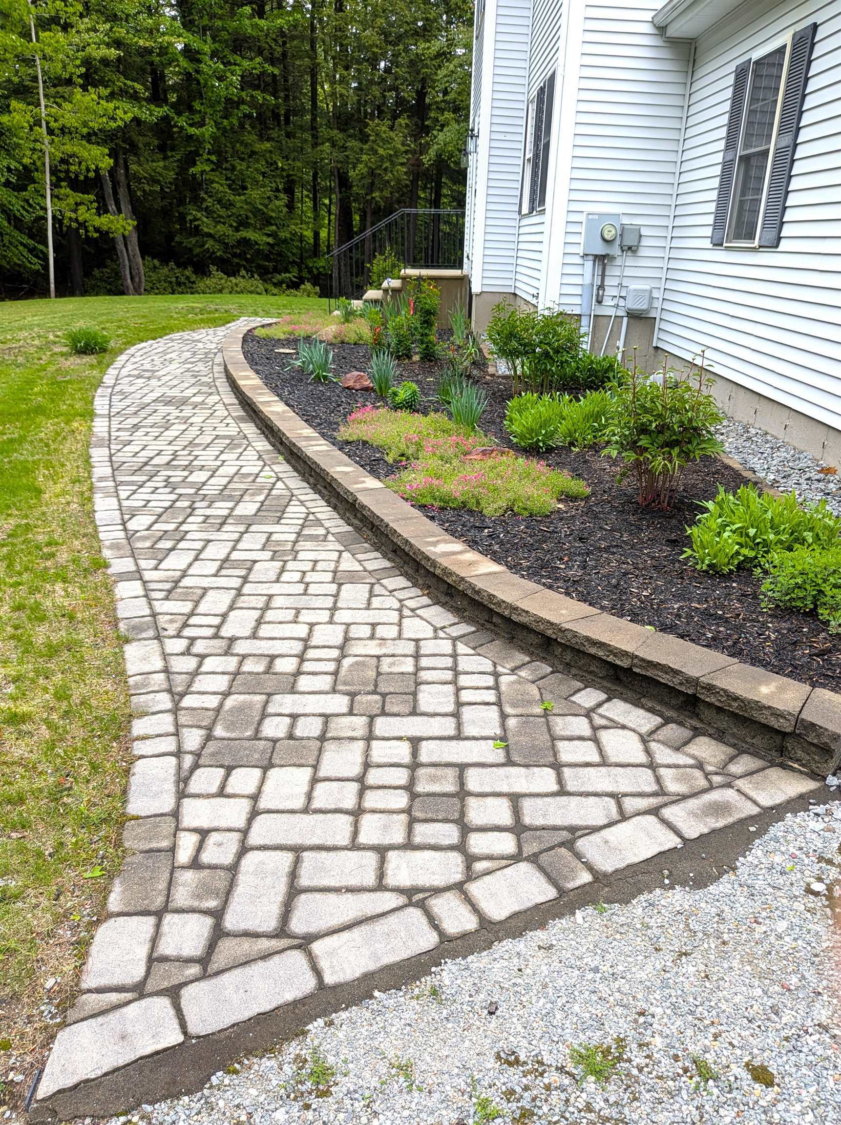 Property Photo:  29 Bear Run  NH 03084 