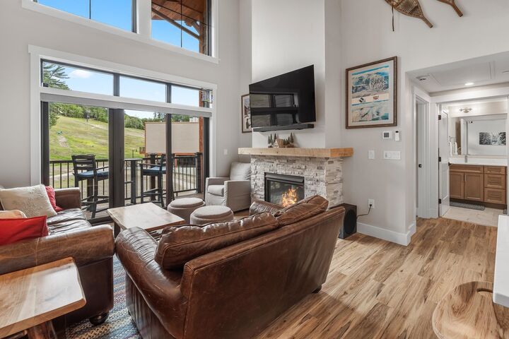 Property Photo:  243 Skimobile Road  NH 03860 