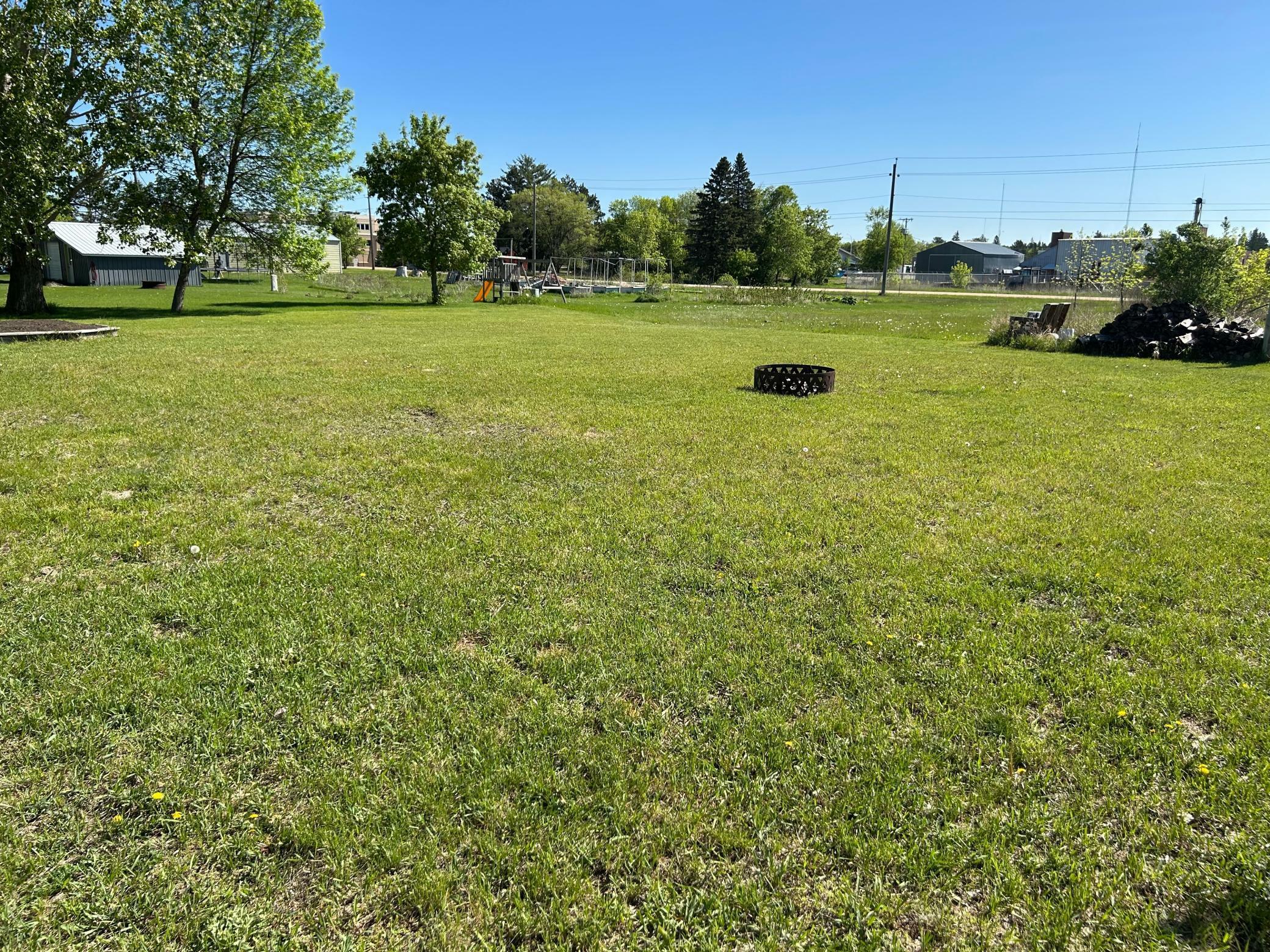 Property Photo: 900 Pleasant Avenue S MN 56470