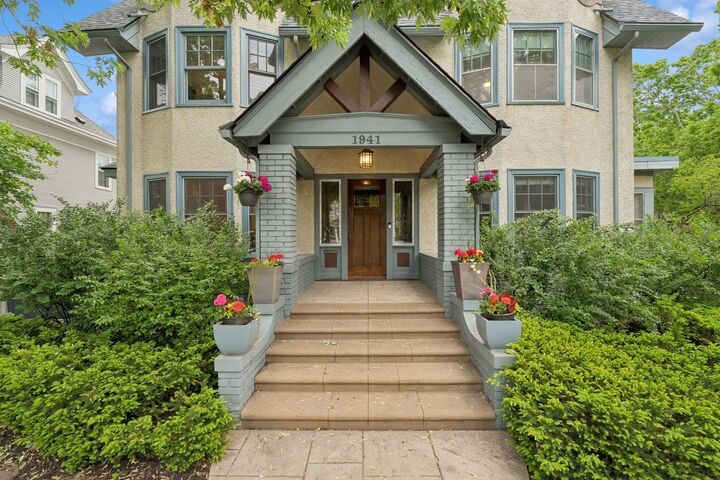Property Photo: 1941 James Avenue S MN 55403