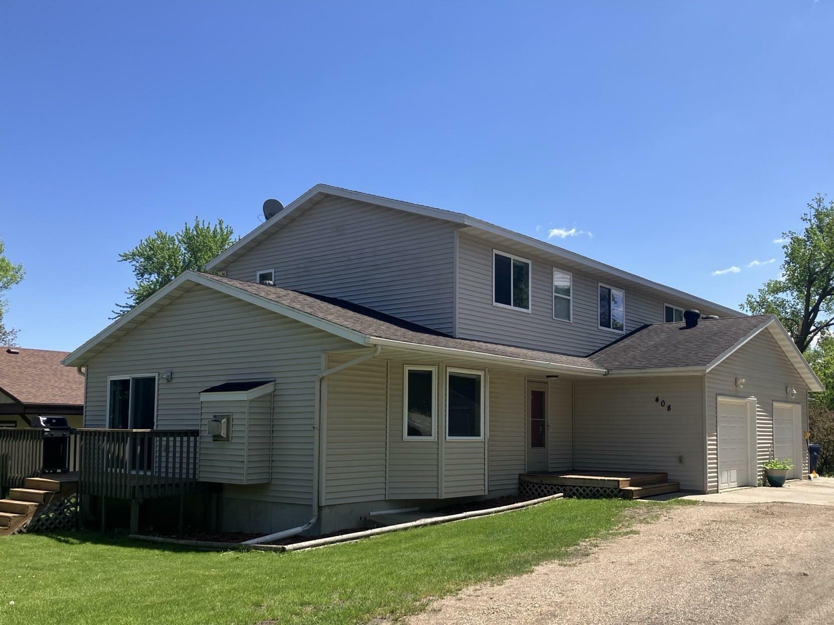 Property Photo: 408 E Beech Avenue MN 56537