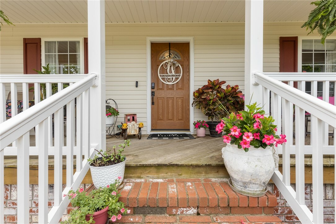 Property Photo:  1525 Meadow Court  AR 72638 