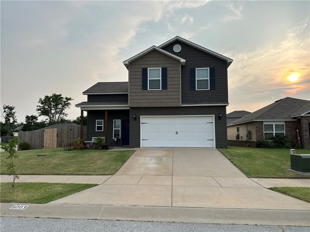 Property Photo:  5003 W Claxton Circle  AR 72704 