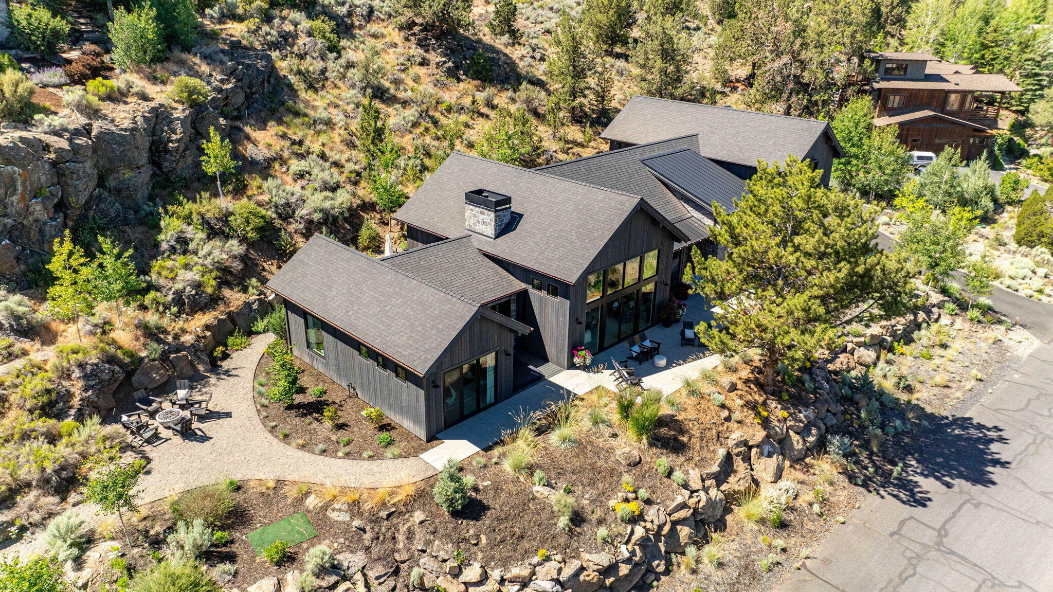 Property Photo: 20355 Arrowhead Drive OR 97703