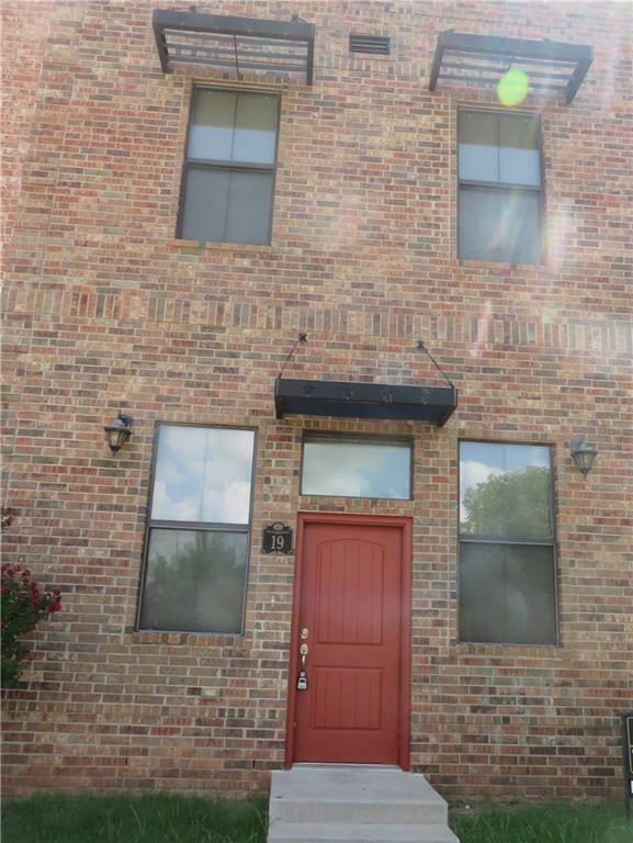 Property Photo: 375 Triad Village Drive 19 OK 73071