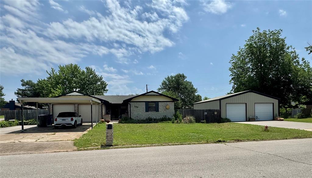Property Photo: 142 Skyline Drive OK 73018
