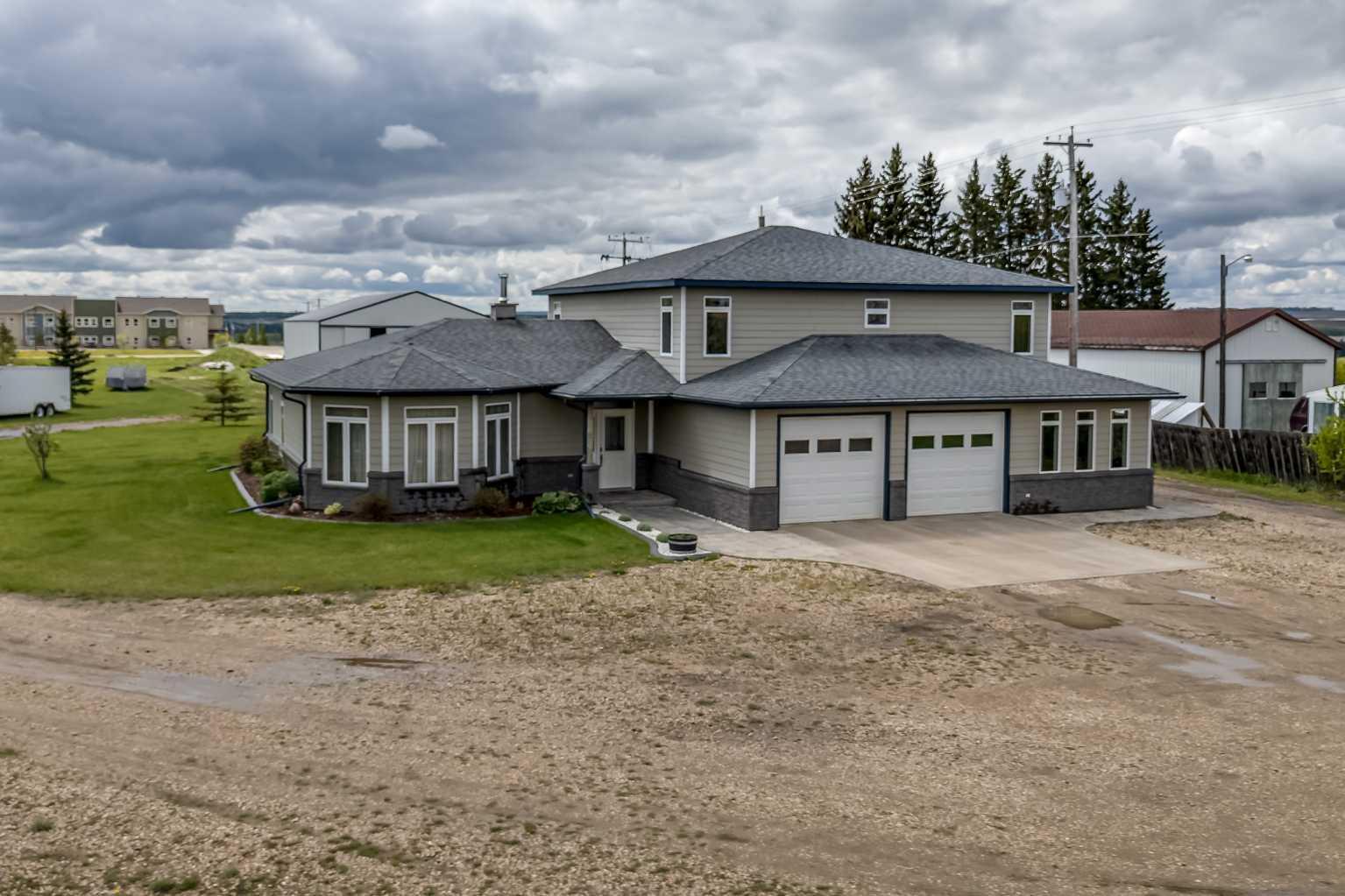 Property Photo: 5555 50 Avenue AB T0C 2J0