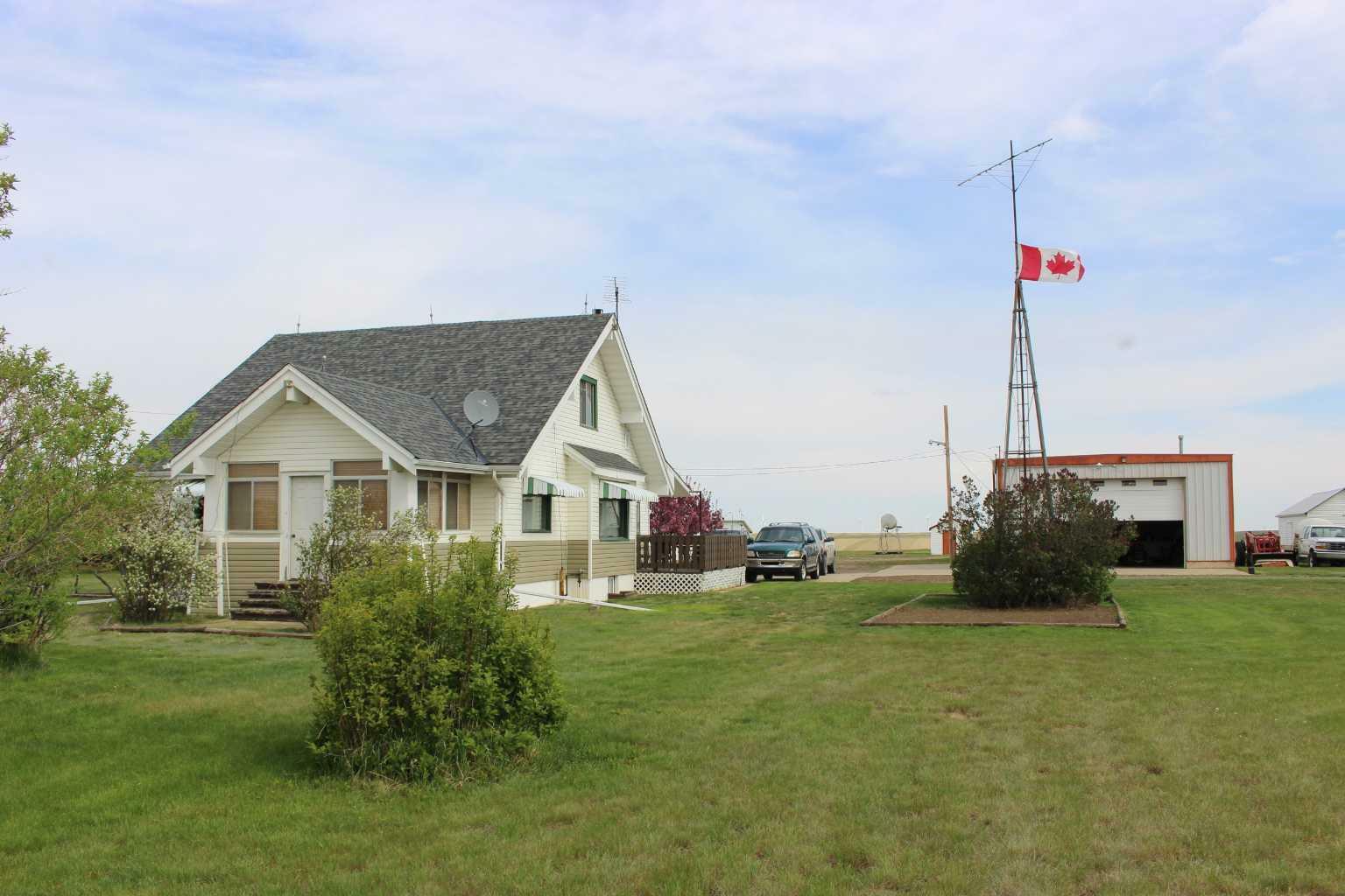 Property Photo: 134004 Rg Rd 223 AB T0L 0N0