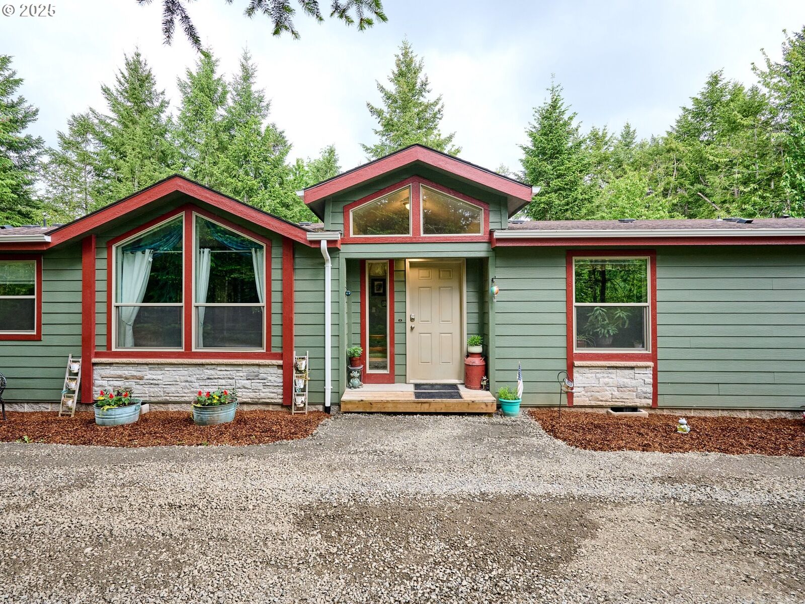 Property Photo: 28057 S Shibley Rd OR 97017