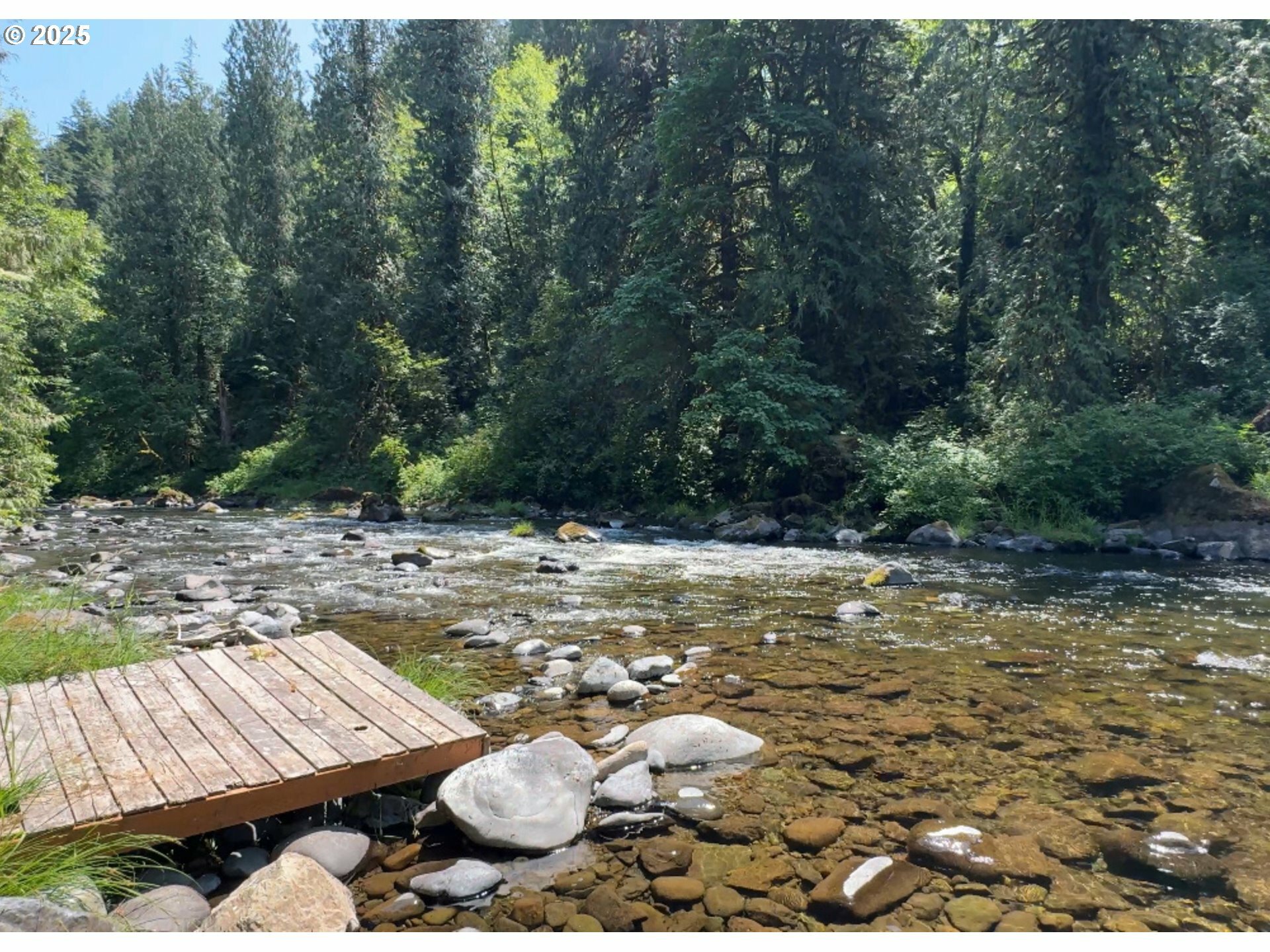 Property Photo: 26015 NE Lucia Falls Rd WA 98675