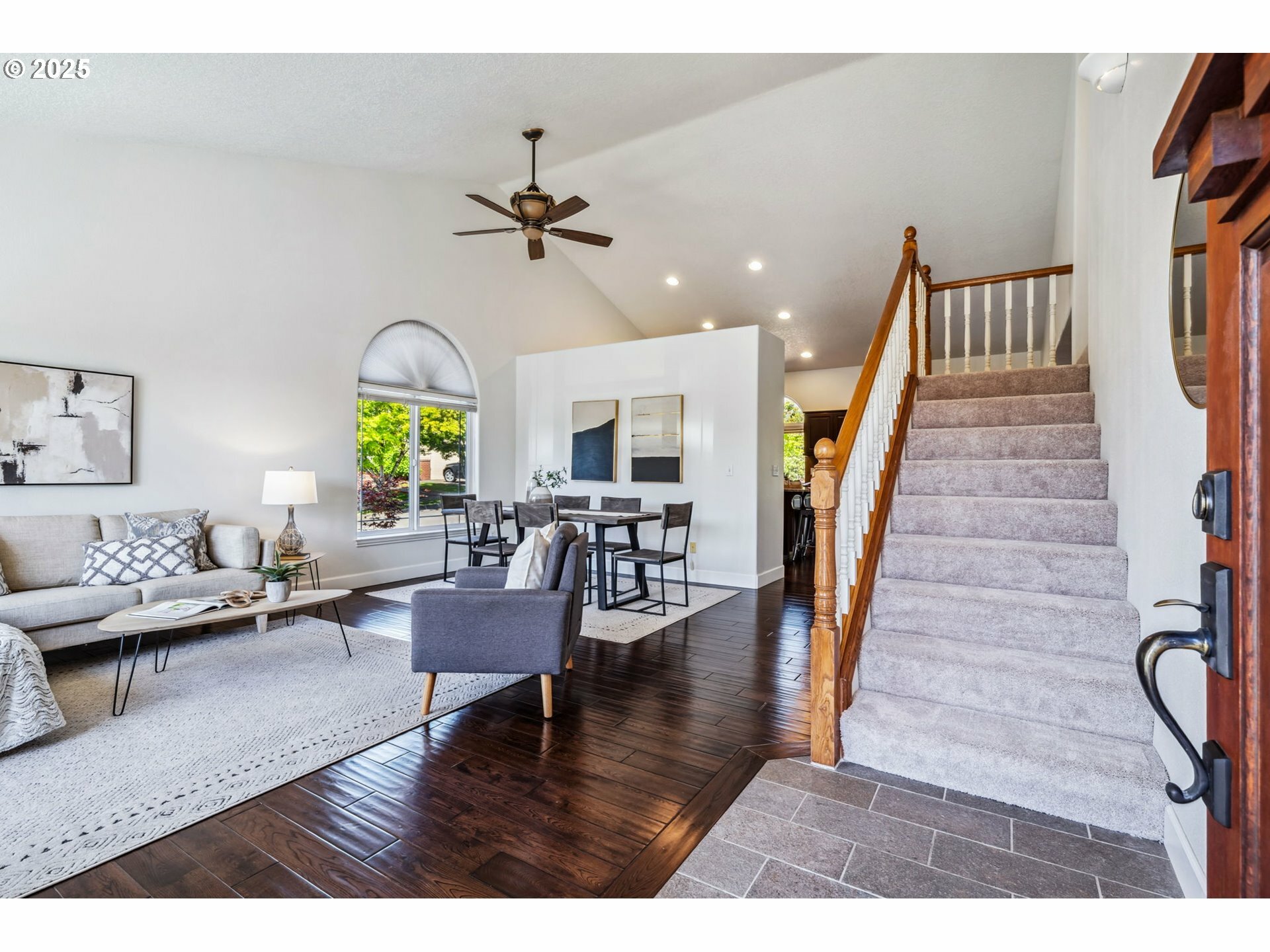 Property Photo: 5017 SE 11th Way OR 97080
