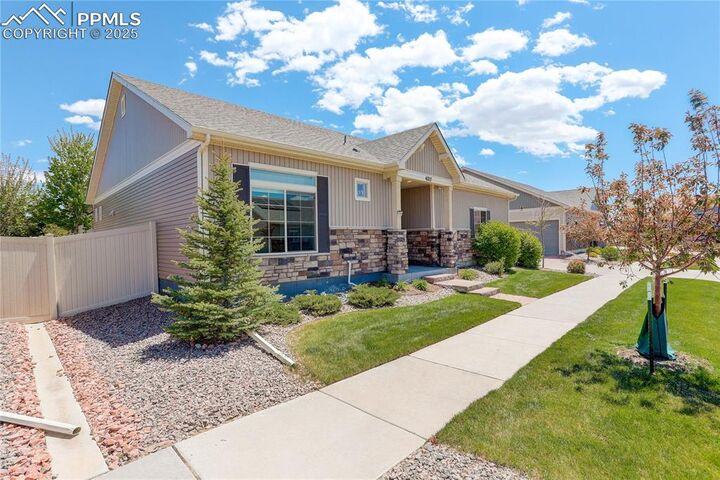 Property Photo: 6717 Golden Briar Lane CO 80927
