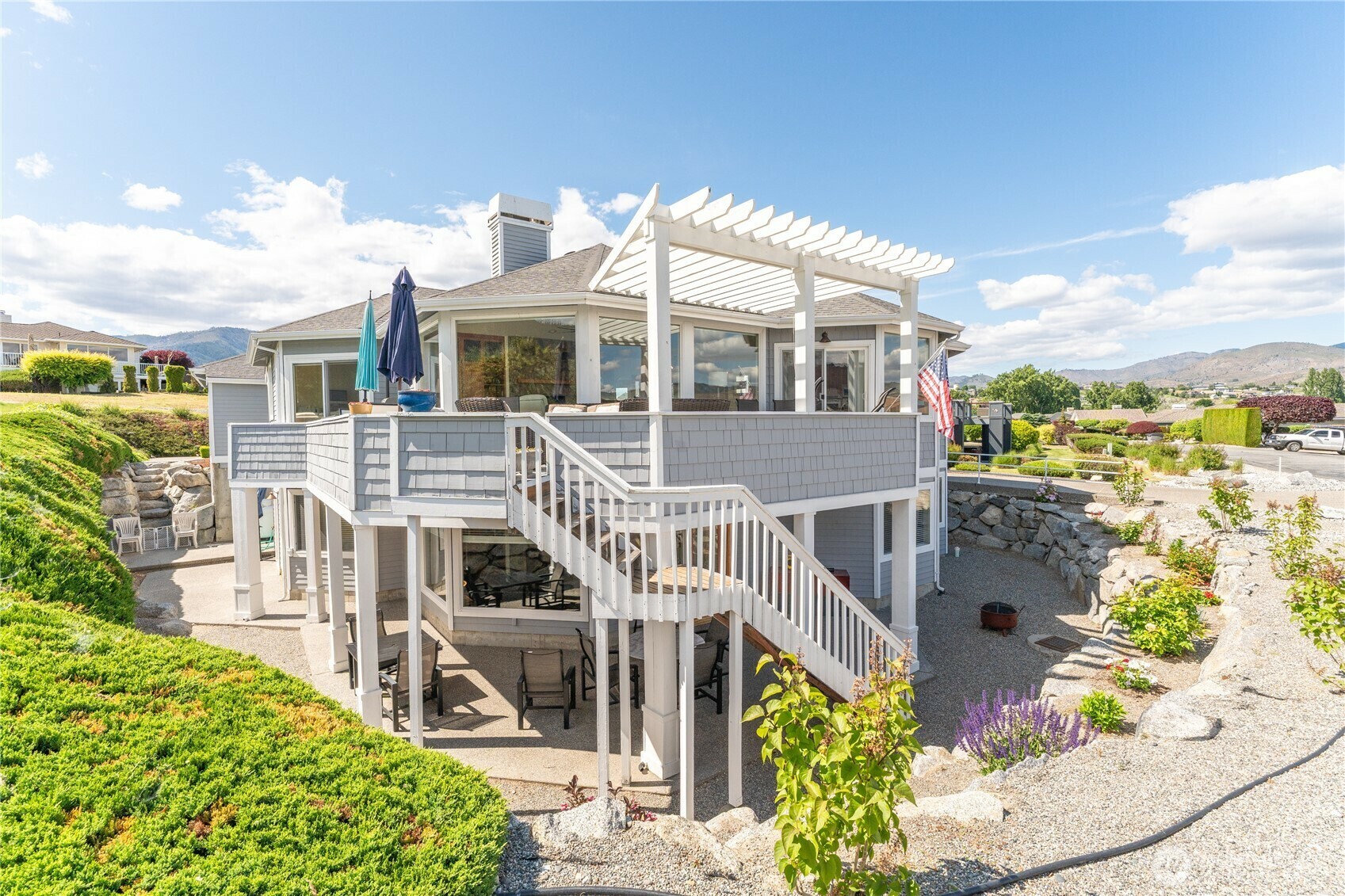 Property Photo: 129 Chelan View Drive WA 98831