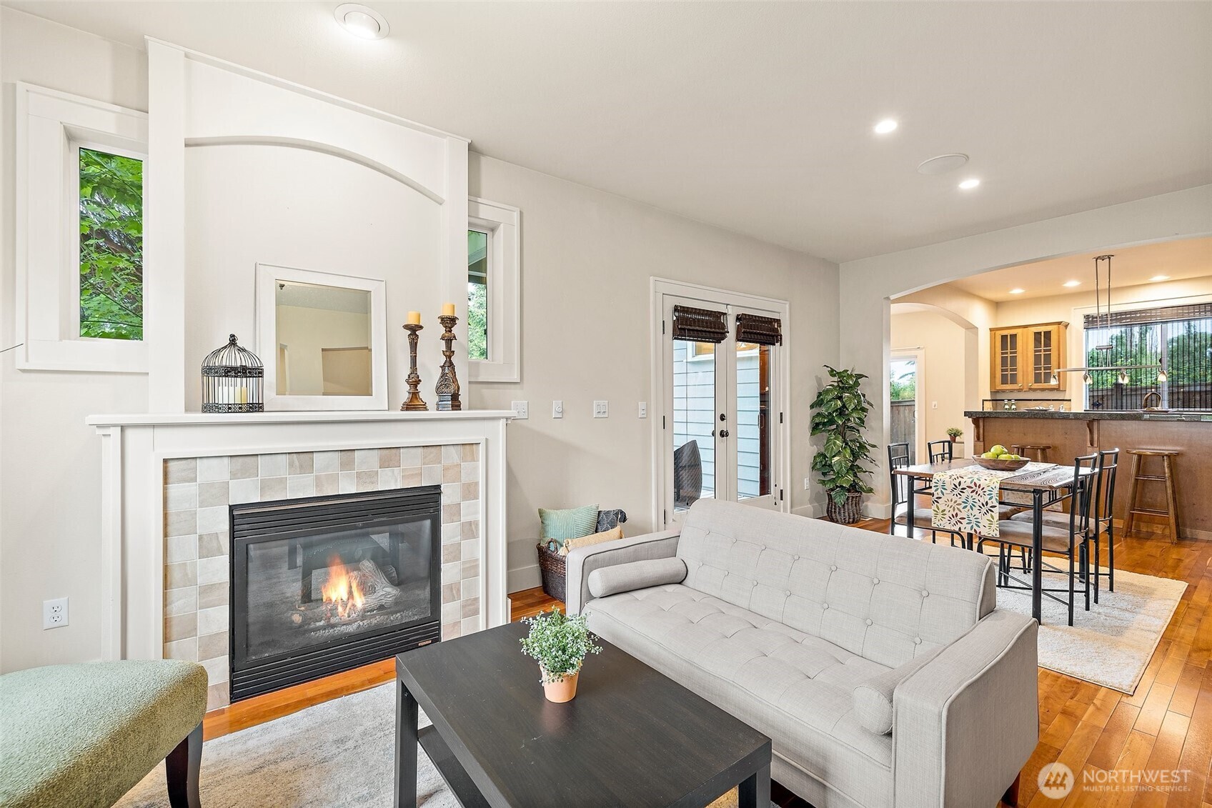 Property Photo:  11423 SE 259th Street 101  WA 98030 