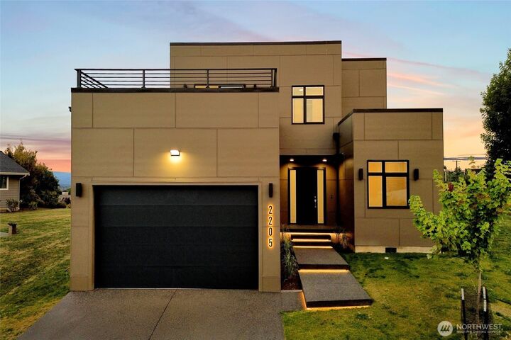 Property Photo: 2205 Vista Springs Lane WA 98248