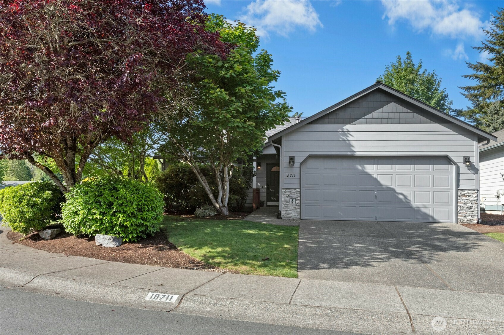 Property Photo: 18711 22nd Drive SE WA 98012