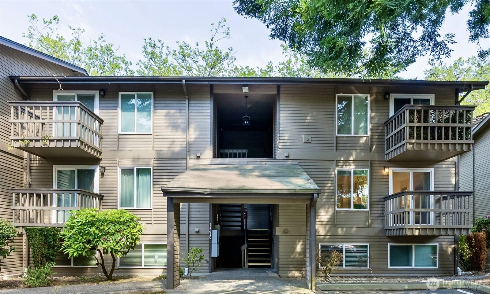 Property Photo:  14630 NE 35th Street 204  WA 98007 