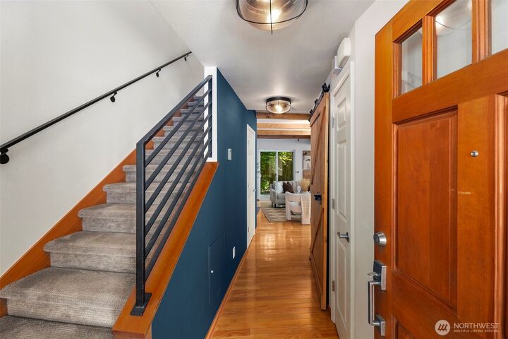 Property Photo:  18014  Stone Avenue N 18014  WA 98133 