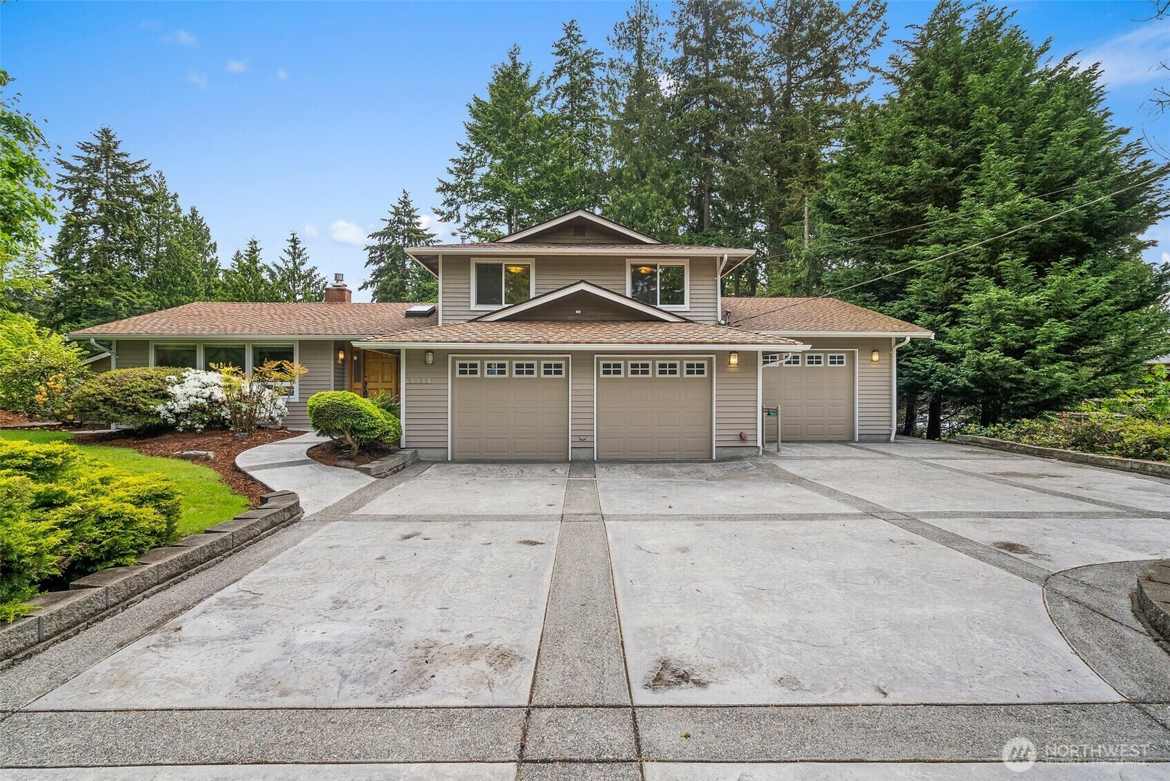Property Photo: 3029 90th Avenue E WA 98371