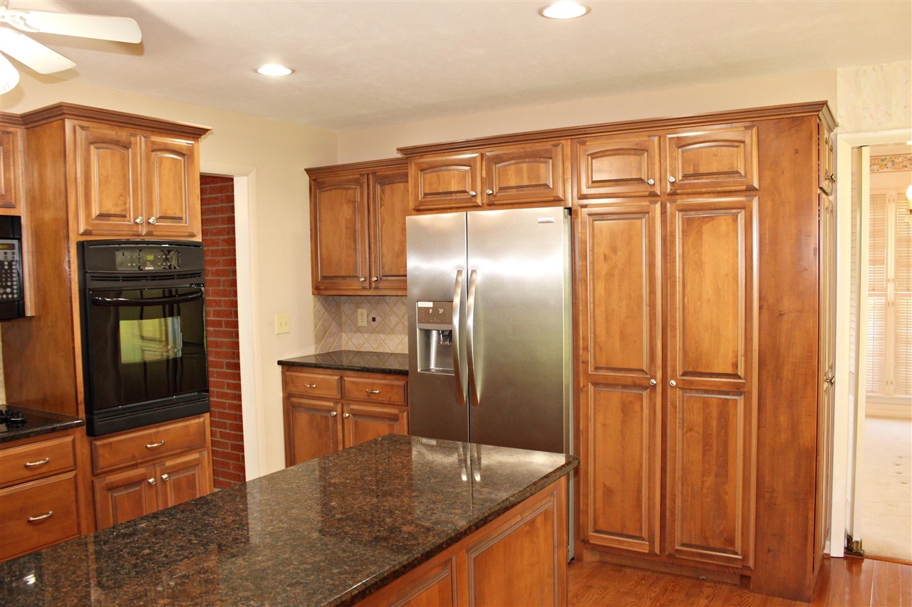 Property Photo: 720 Leslie Avenue KY 42141