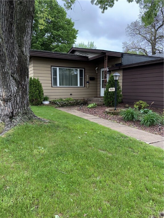 Property Photo: 410-410 1/2 W Elm St WI 54729