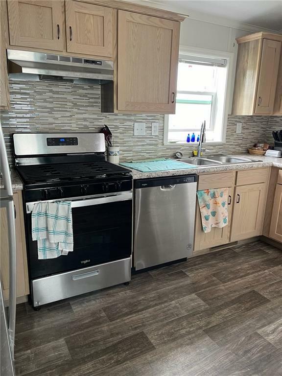 Property Photo: 16 First Street RI 02871