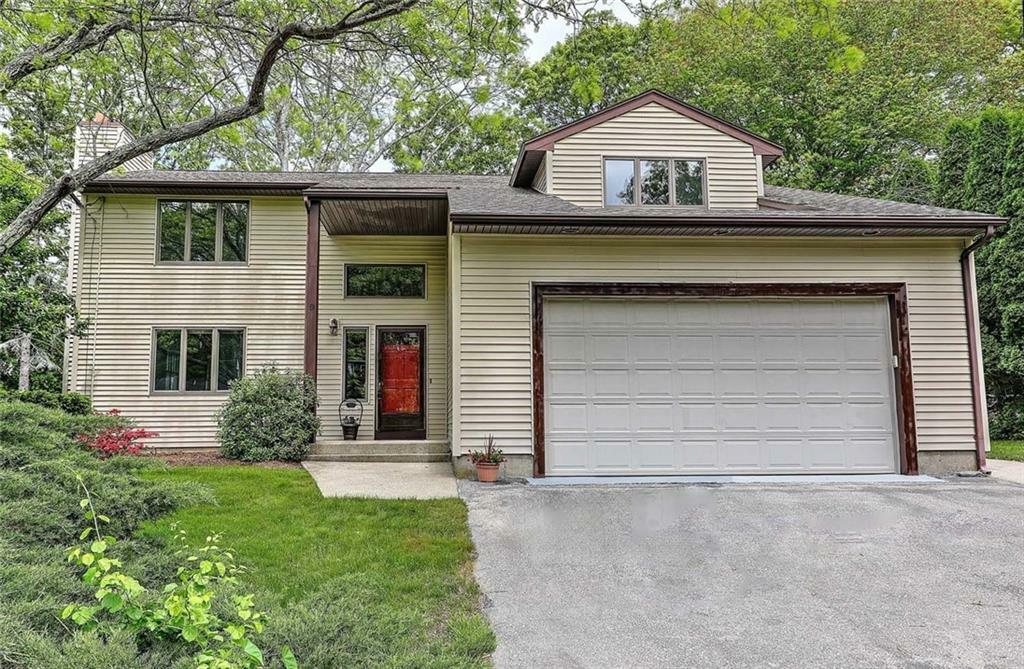 Property Photo: 9 Misty River Terrace RI 02874