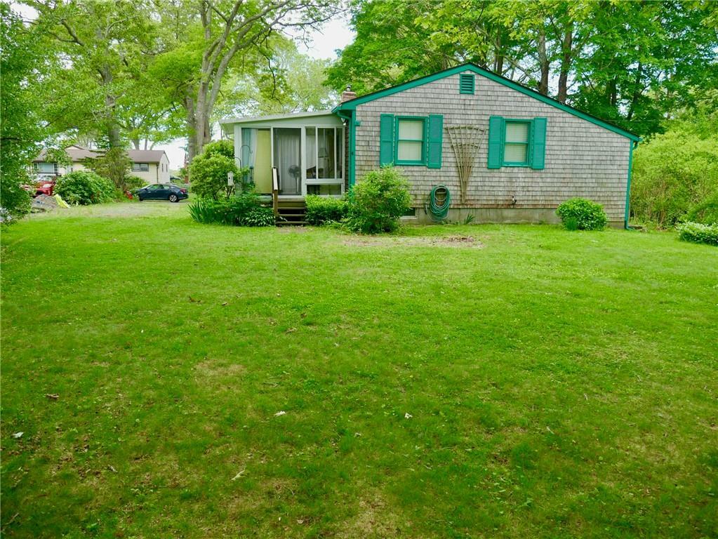 Property Photo: 20 Winchester Drive RI 02879