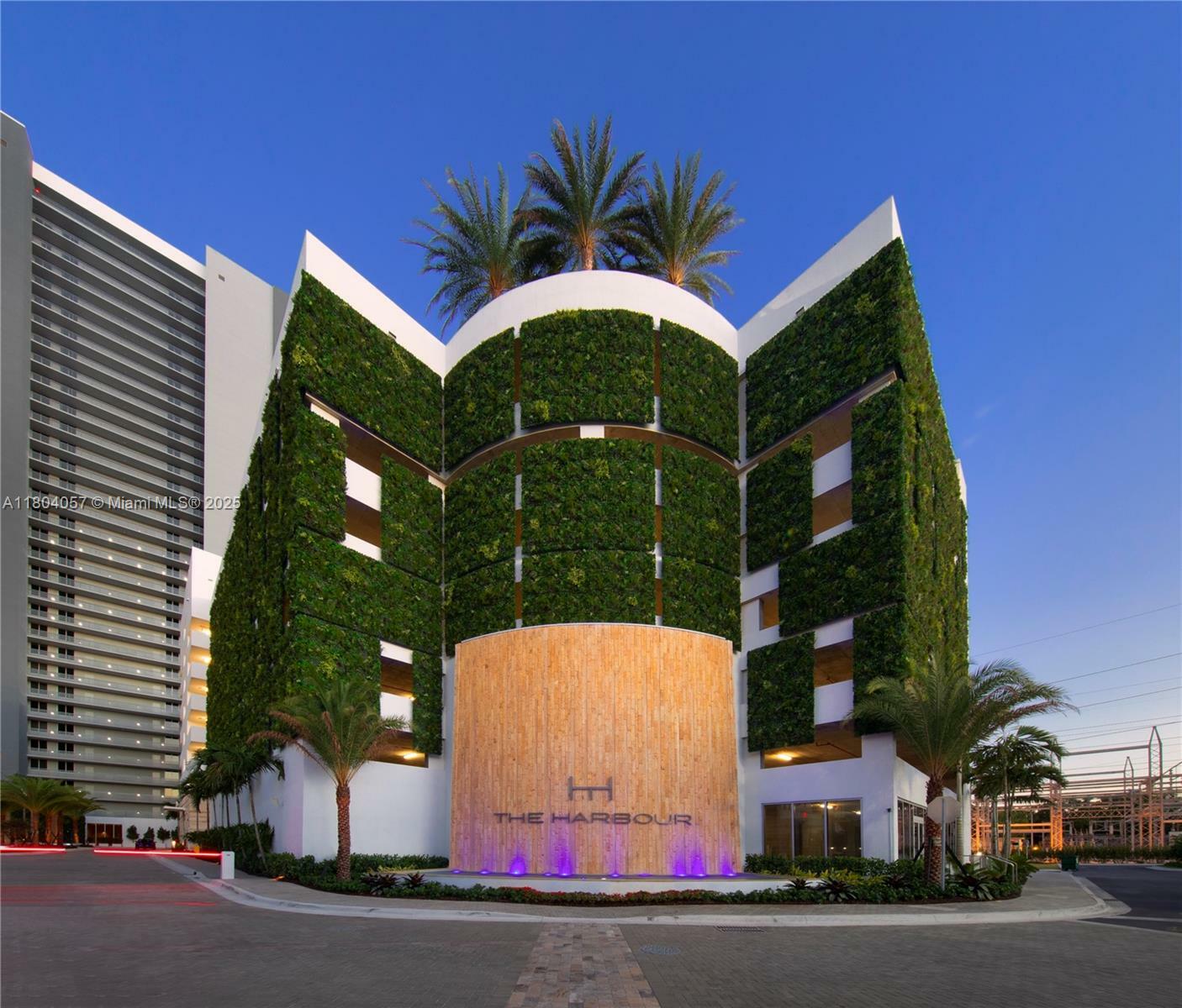 Property Photo: 16385 Biscayne Blvd 3217 FL 33160