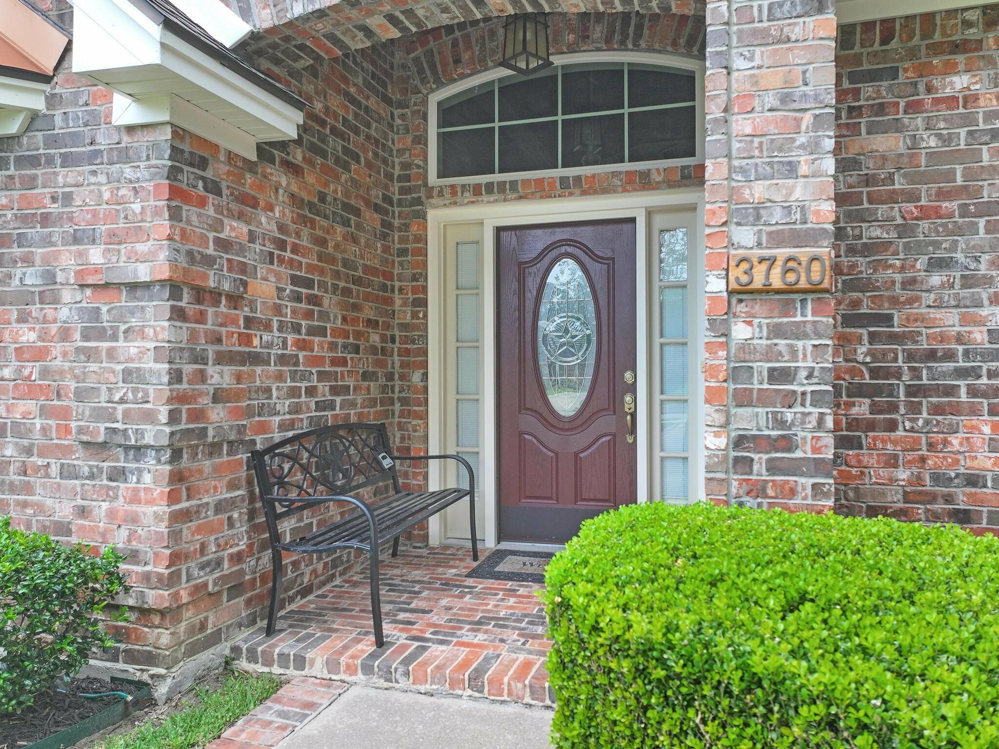 Property Photo: 3760 Seminole Dr TX 77707